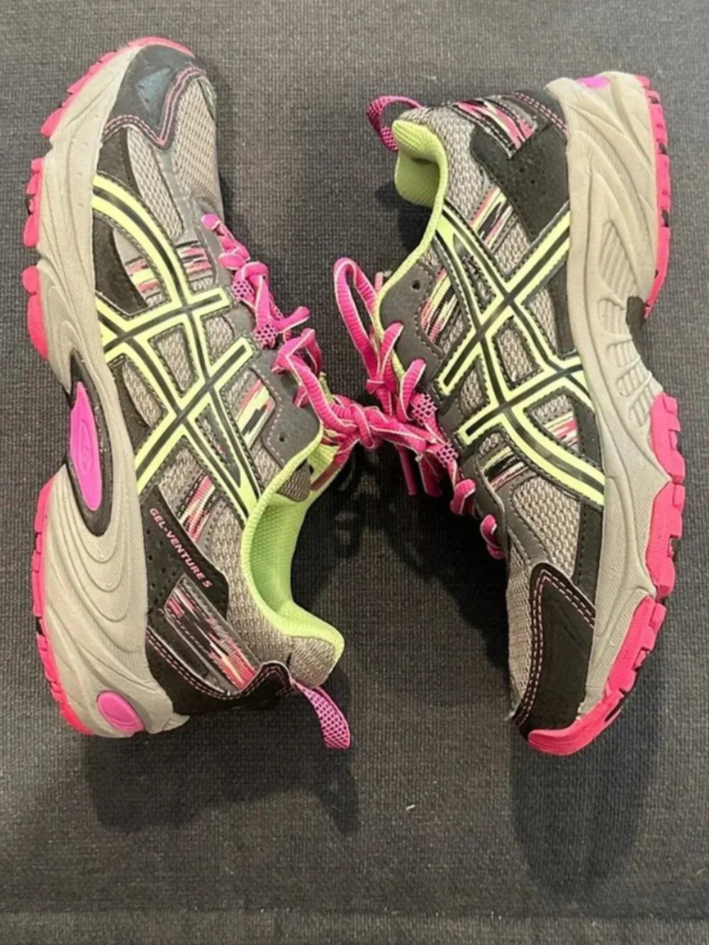 Asics Gel-Venture 5 Women's Trail Running Shoes (Size US 7.5 or EU 39)